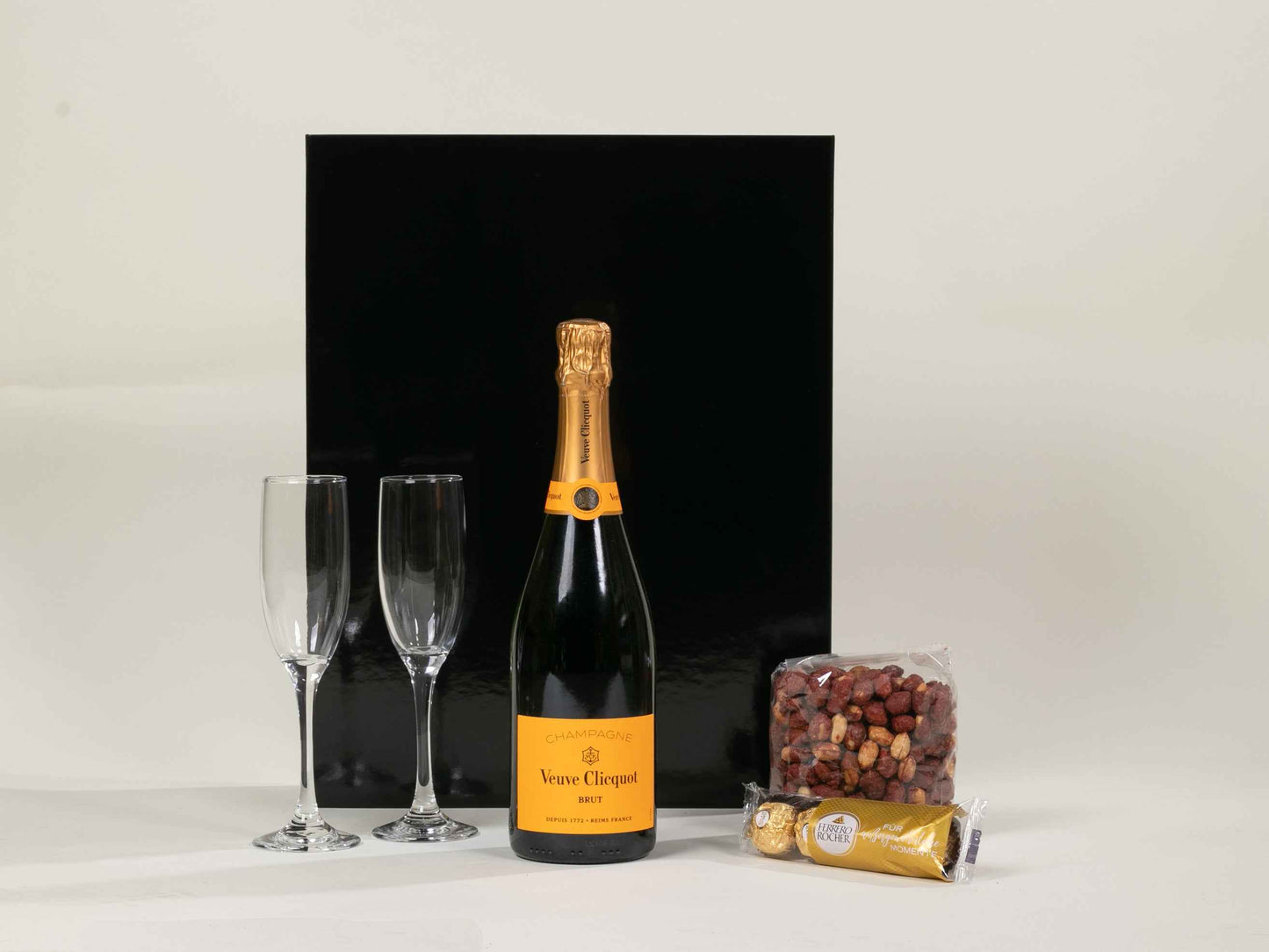 Veuve Clicquot Golden Moments