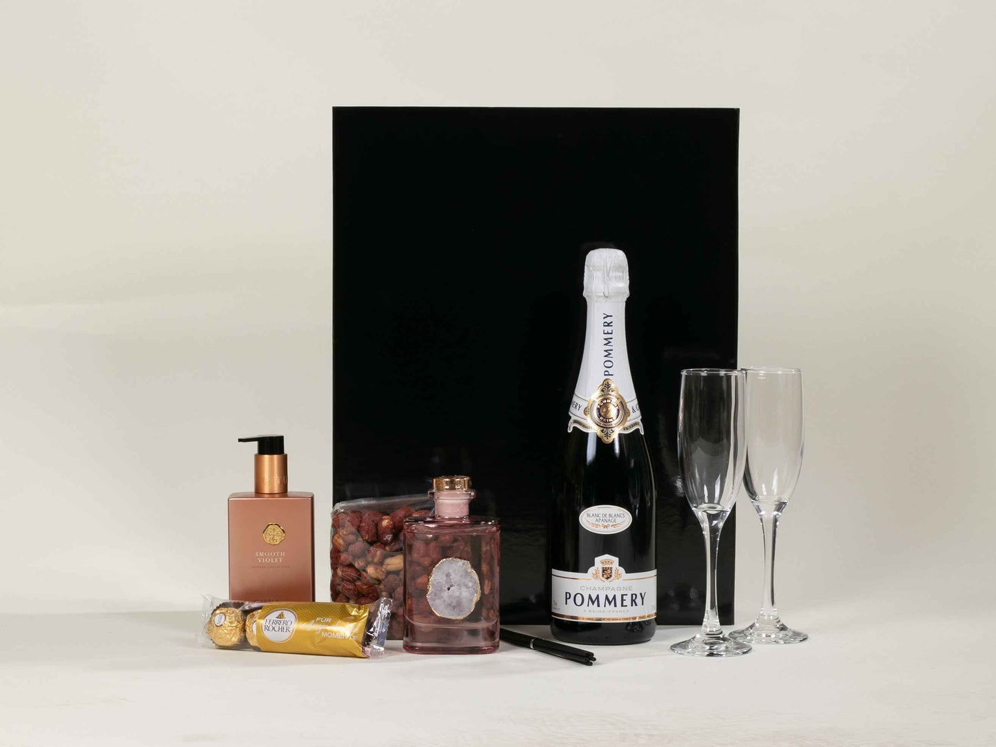 Pommery Blanc de Blancs Signature Set