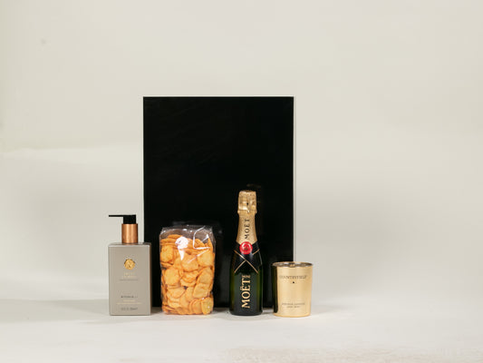 Moët &amp; Chandon Golden Touch Gift Set