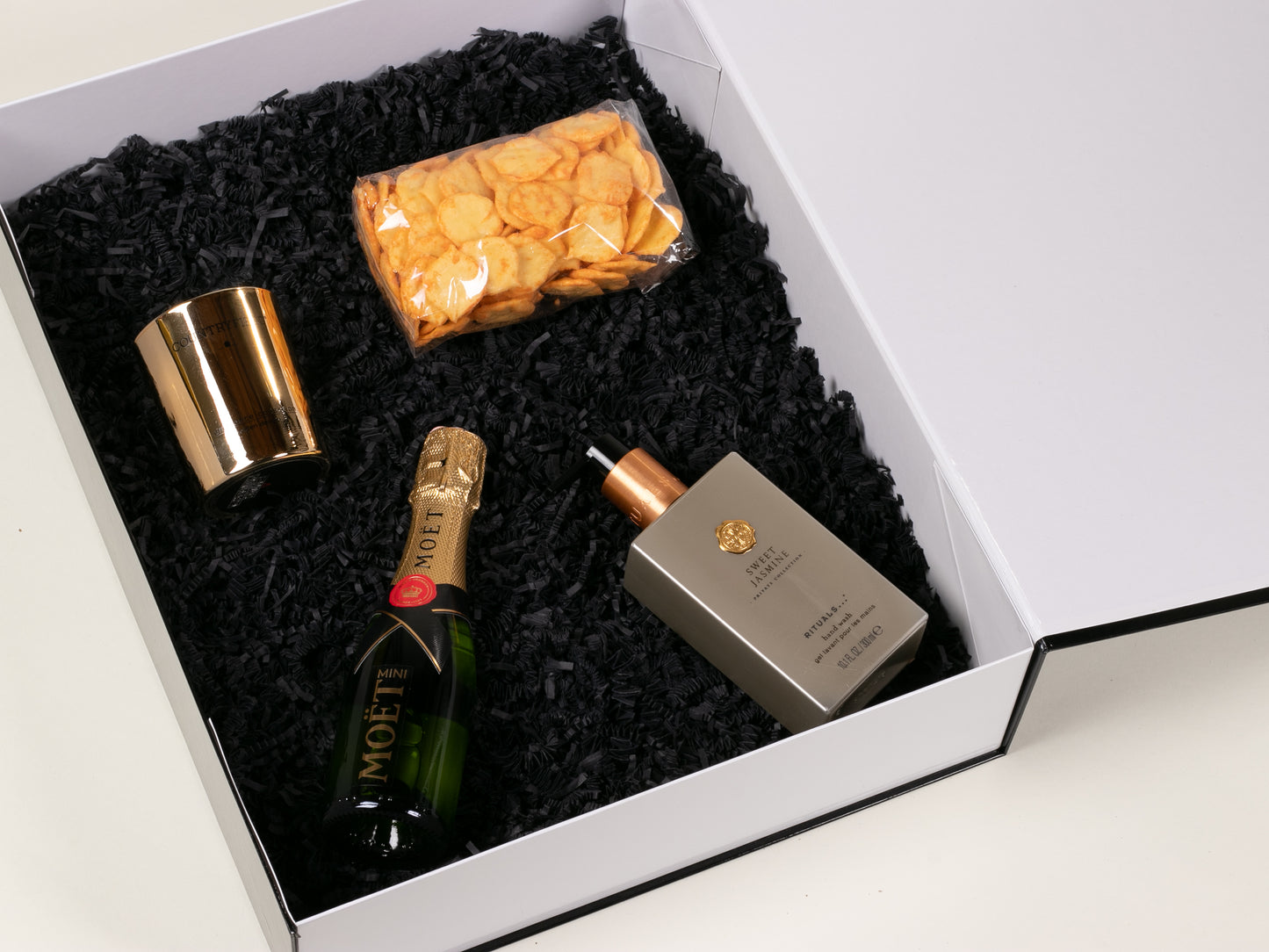 Moët &amp; Chandon Golden Touch Gift Set